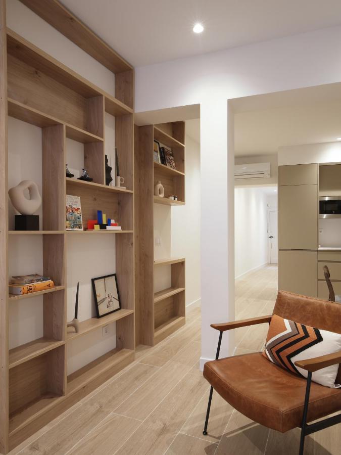 Luxury Flat Next To Gran Via Madrid Lägenhet Exteriör bild